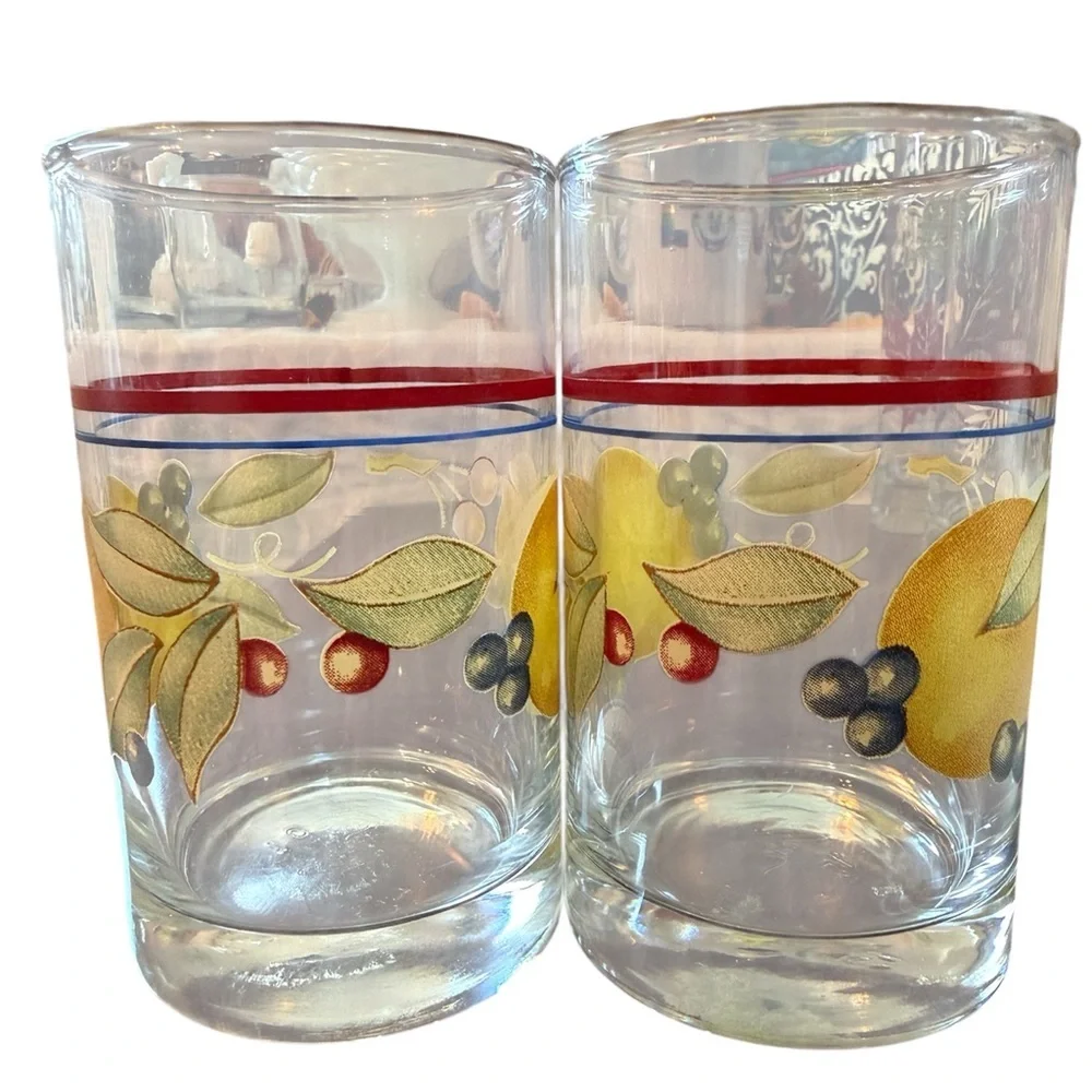 Set of 2 Vintage Corelle Juice Glasses